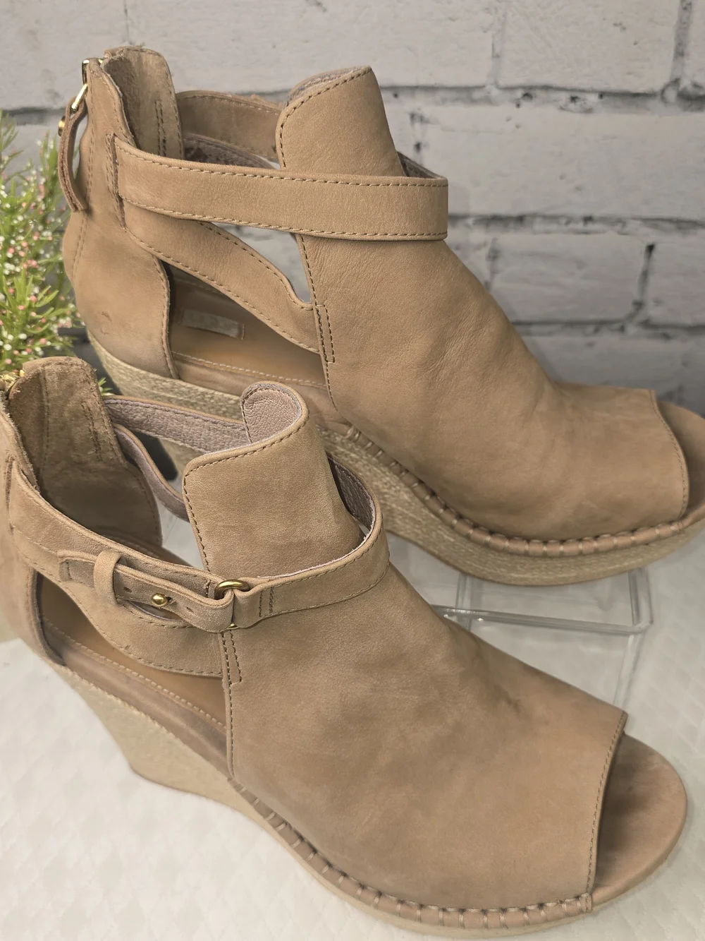 UGG JOLINA STRAPPY CUT OUT ANKLE BOOT WEDGE TAN PEEP TOE JUTE PLATFORM